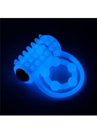 Голубое, светящееся в темноте виброкольцо Lumino Play Vibrating Penis Ring - Lovetoy - в Нижнем Новгороде купить с доставкой