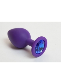 Фиолетовая силиконовая анальная пробка с голубым стразом - 8,2 см. - 4sexdreaM - купить с доставкой в Нижнем Новгороде