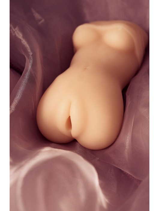 Телесный мастурбатор в виде женской фигурки - Toyfa Basic - в Нижнем Новгороде купить с доставкой