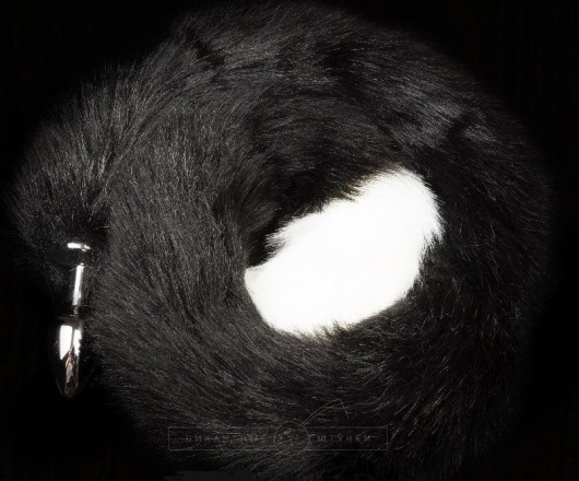 Серебристая анальная пробка с черным хвостом - Пикантные штучки - купить с доставкой в Нижнем Новгороде