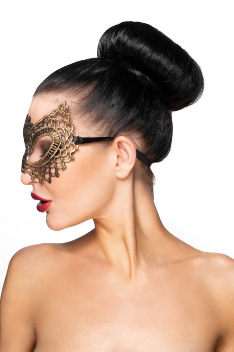 Золотистая карнавальная маска  Фейт - Джага-Джага купить с доставкой