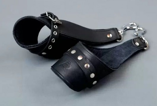 Чёрные кожаные наручники для подвешивания - Подиум - купить с доставкой в Нижнем Новгороде