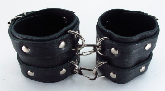 Широкие черные наручники с двумя ремешками - БДСМ Арсенал - купить с доставкой в Нижнем Новгороде